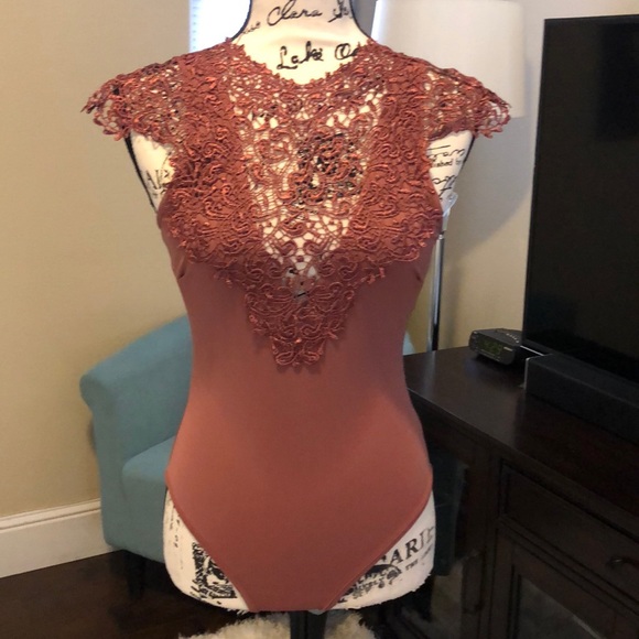 Fashion Nova Tops - Fashion Nova Body Suit Small (EUC)